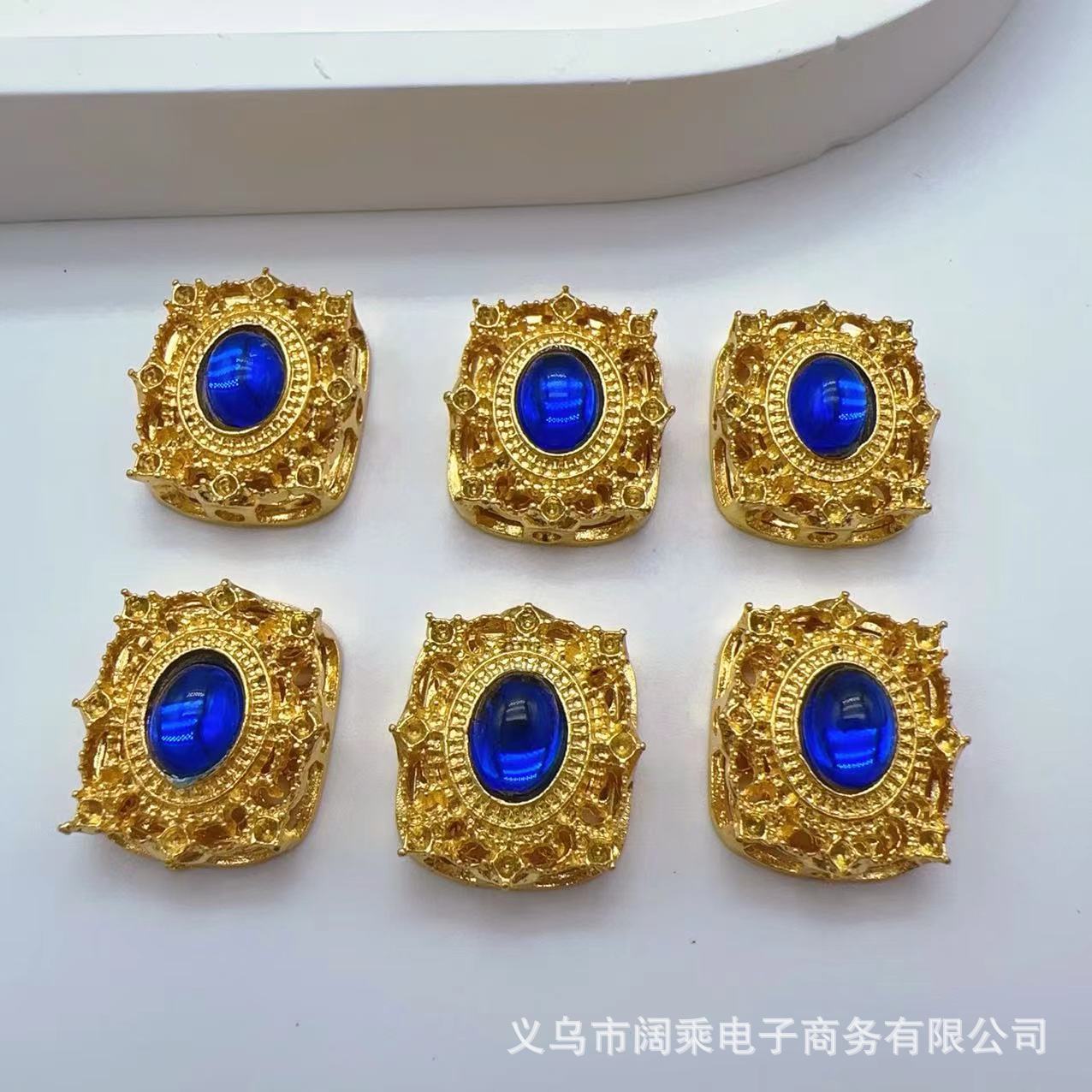 ダイヤモンドの長い方の大きい魔の箱の多い八穴のジルコニウムのdiyの手作りのビーズのブレスレットのネックレスの合金のアクセサリーのビーズの部品