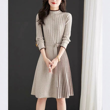 秋冬配大衣针织羊毛连衣裙女装中长款大码宽松百褶打底羊绒毛衣裙