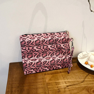 Leopard Print Retro High-end Women's Clutch Bag 2024 New European and American Fashionable Envelope Bag Clutch Bag Cross-border Trendy