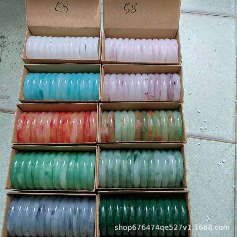 Carefully selected round bangle, thick style, inner diameter 62mm, imitation agate jadeite glass, imitation jade dingdang bracelet, street market goods bracelet Carefully selected round bangle, thick style, inner diameter 62mm, imitation agate jadeite glass, imitation jade dingdang bracelet, street market goods bracelet