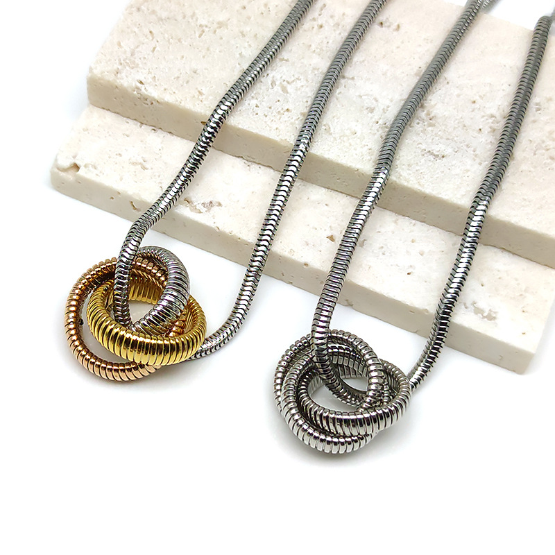 25g Weight 304 Stainless Steel Pendant Material Pendant Necklace Classification 304 Stainless Steel Chain Material Twisted Rope Chain Chain Type 1 Piece Quantity Casual, Street Occasion 304 Stainless Steel Material Geometric Pattern Unisex Gender Simple Style, Streetwear Style Wholesale Jewelry Simple Style Streetwear Geometric 304 Stainless Steel Pendant Necklace 8