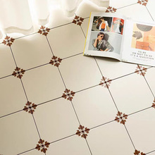 ���������й��L��ɫ�͹����ͻ��u�N���l���g�̨���P����200�شu