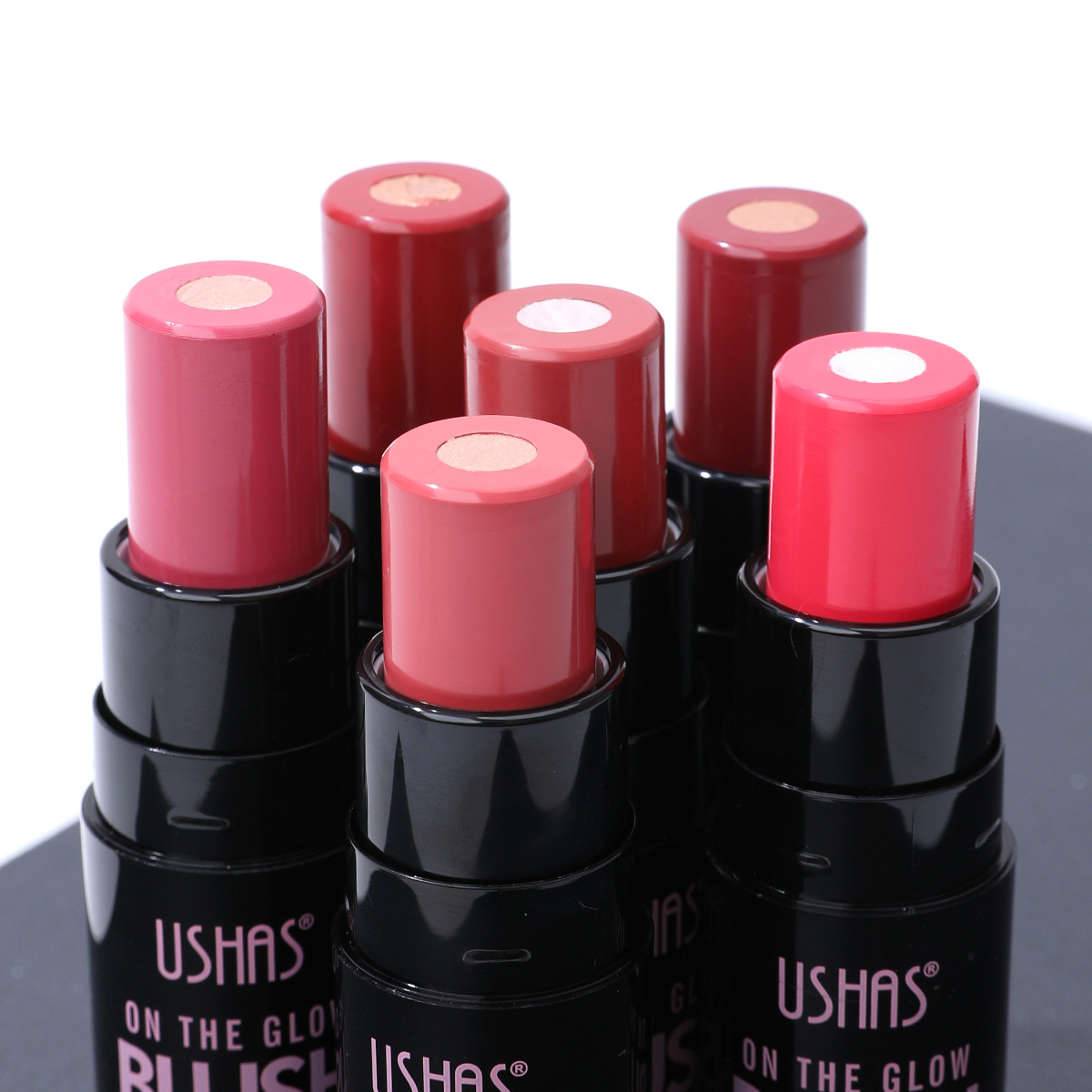 USHAS Europa y Estados Unidos spot transfronterizo rubor palo rubor lápiz labial impermeable maquillaje de larga duración UC138