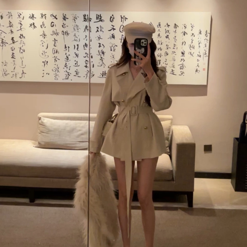 英伦风翻领双排扣收腰系带卡其色风衣女2025秋季新款气质短款外套|undefined