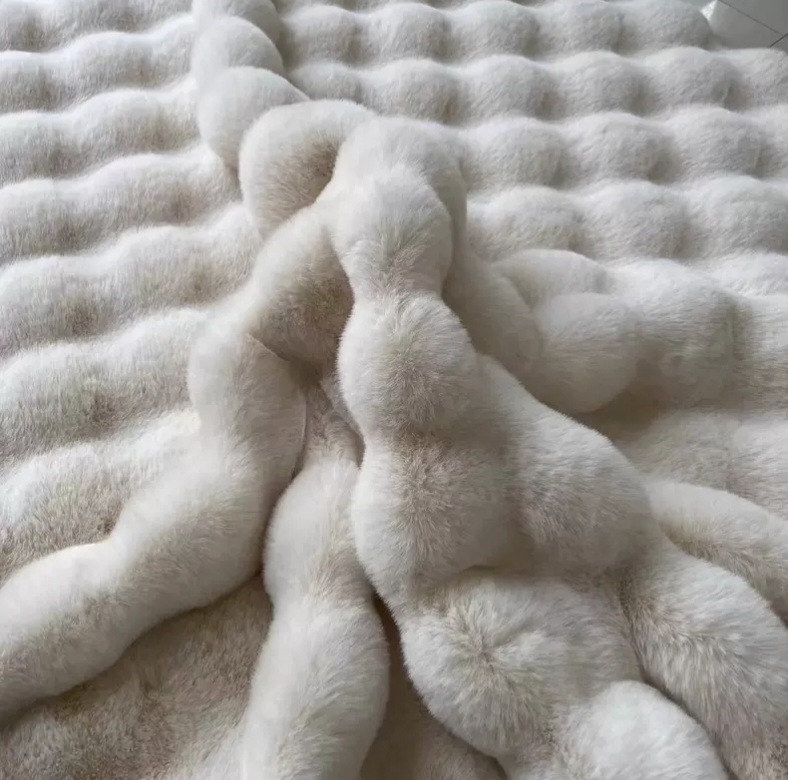 New Thickened Cream-Style Bubble Plush Carpet for Bedroom Bay Window, Bedside, Living Room, and Dressing Room