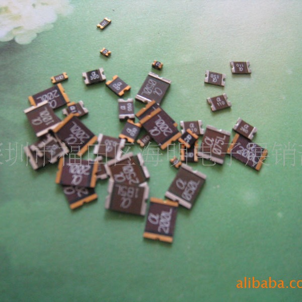 贴片保险丝，自恢复保险丝,贴片自恢复保险丝,一次性贴片保险丝