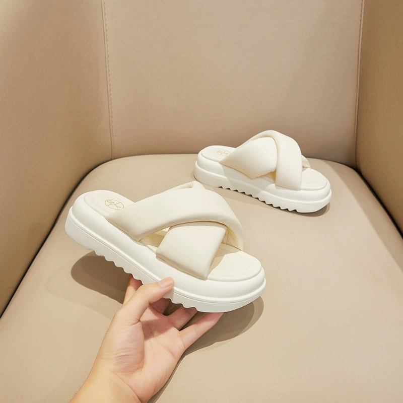 Тапочки на толстой подошве, женские летние модные женские сандалии на открытом воздухе, Новые легкие пляжные модные сандалии 2022 года на мягкой подошве