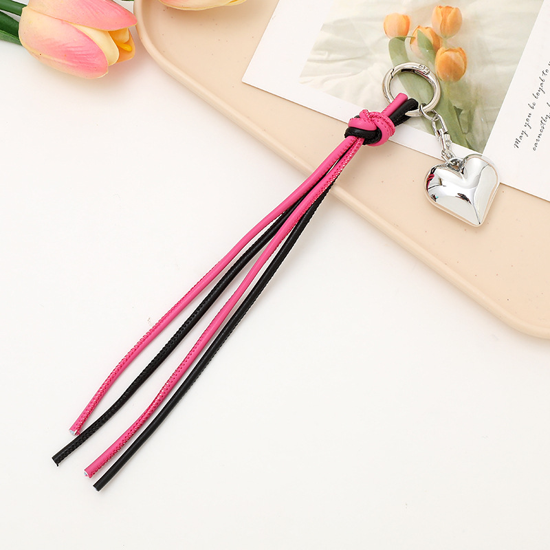 Nuevo tipo de cuerdas de cuero PU llavero colgante in bolsos de moda colgante cadena accesorios DIY tejido a mano