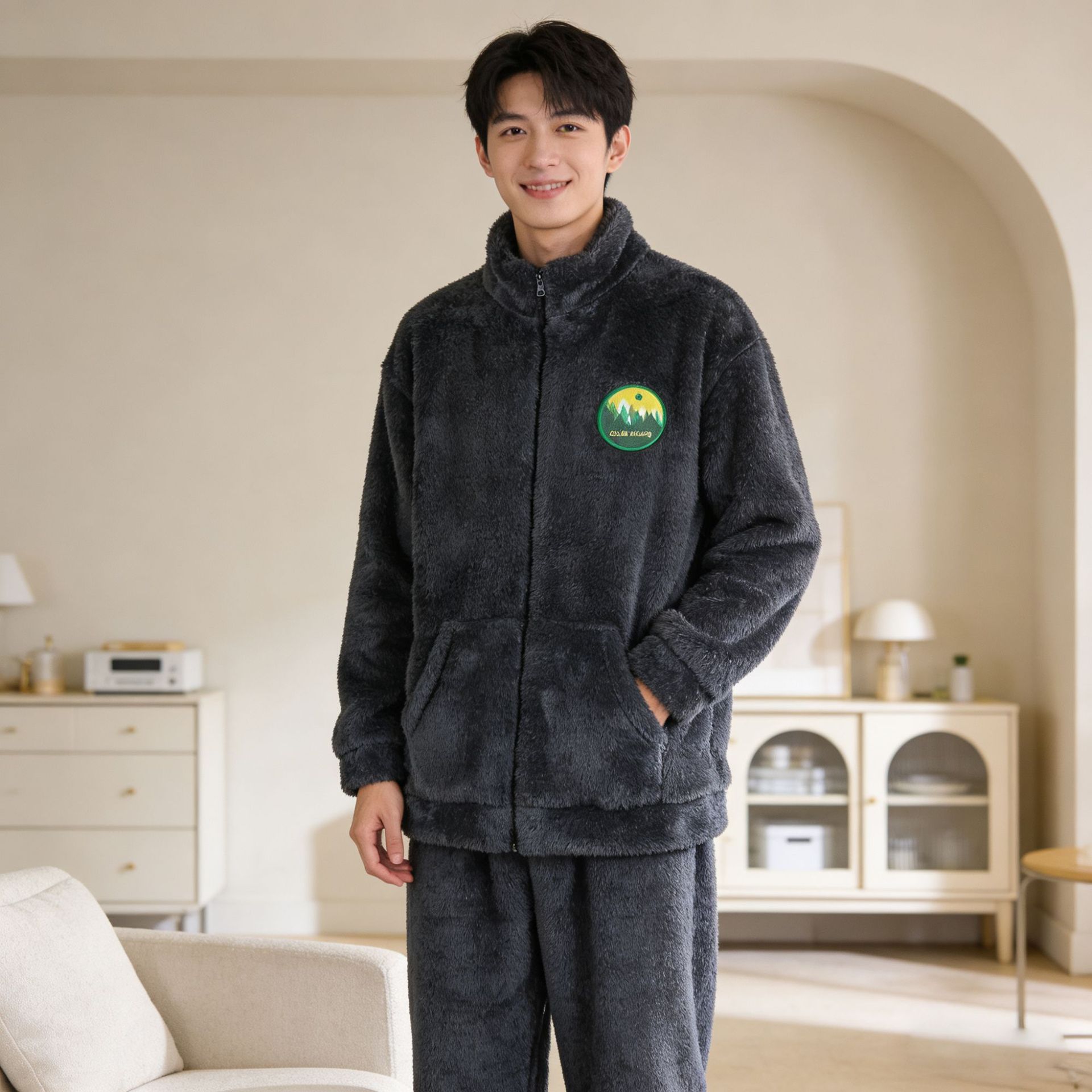 [Multiple Styles of Flannel Clearance Items] Pajamas for Men and Women, Autumn and Winter Styles, Coral Fleece, Thickened for Warmth, Suitable for Wearing Outside as Loungewear