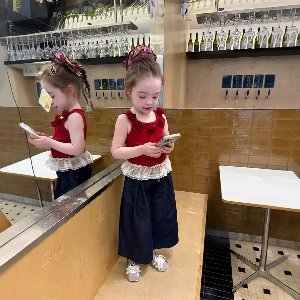 韩国女童气质立体花朵背心2025夏季女宝宝新款甜美洋气红色吊带衫