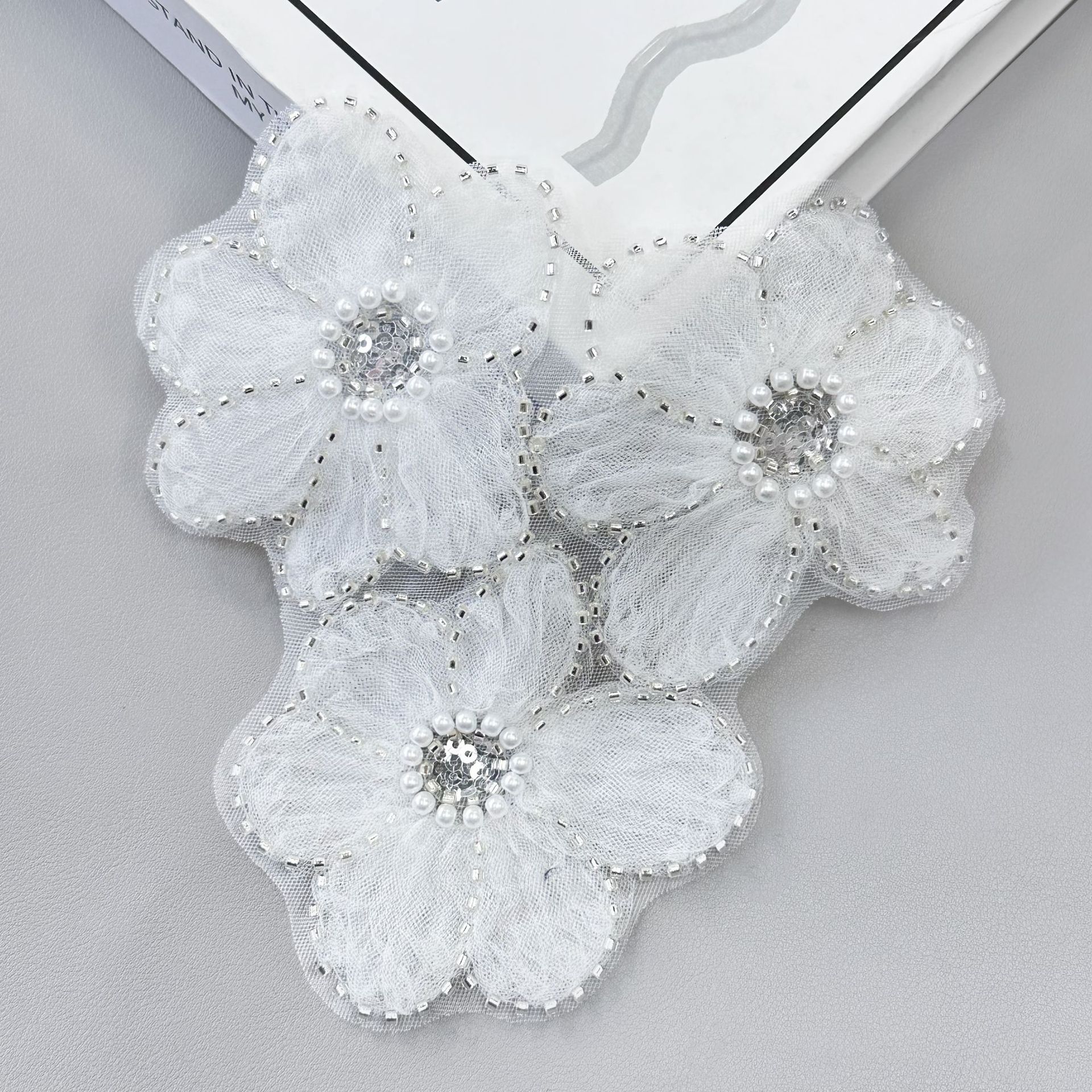 Nuevo 3 - en - 1 tridimensional flor de clavos pesados cuentas de encaje pegado DIY vestido vestido de perlas accesorios