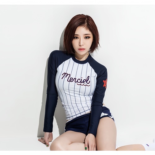 Korean women's sporty outdoor slim-fit snorkeling top diving suit jellyfish suit long-sleeve hot spring vacation swimsuit