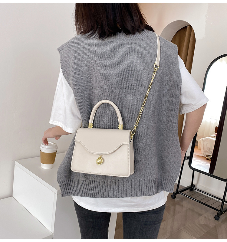 Fashion Shoulder Messenger Bag display picture 12