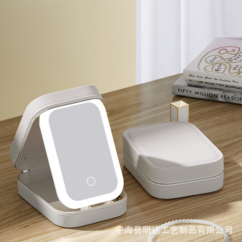 Ventas transfronterizas calientes nuevos productos unilaterales espejo LED bolsa de almacenamiento espejo de maquillaje ligero lujoso atenuable con lámpara caja de almacenamiento espejo de vestuario