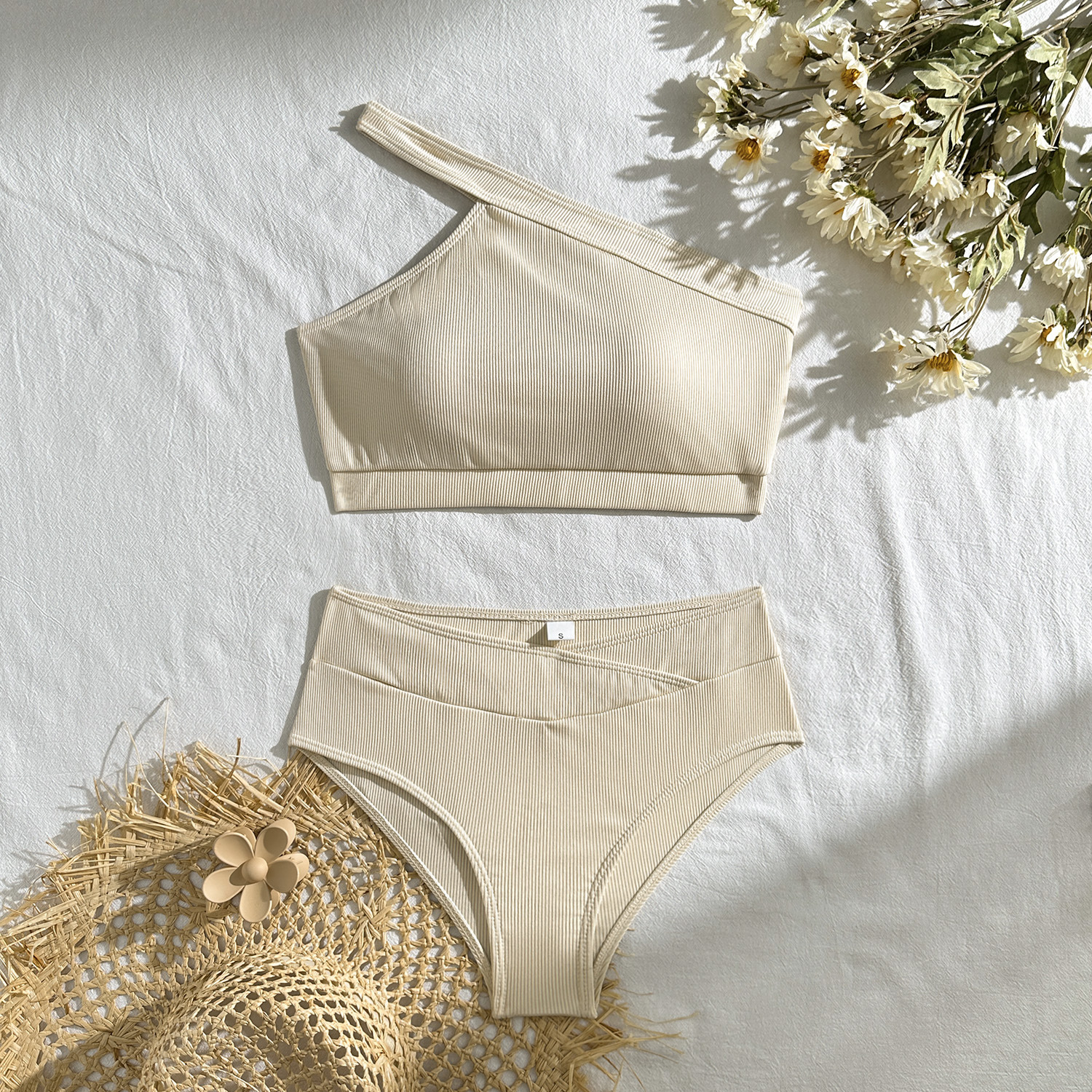 One-shoulder Split Sunken Stripe High Waist Swimsuit