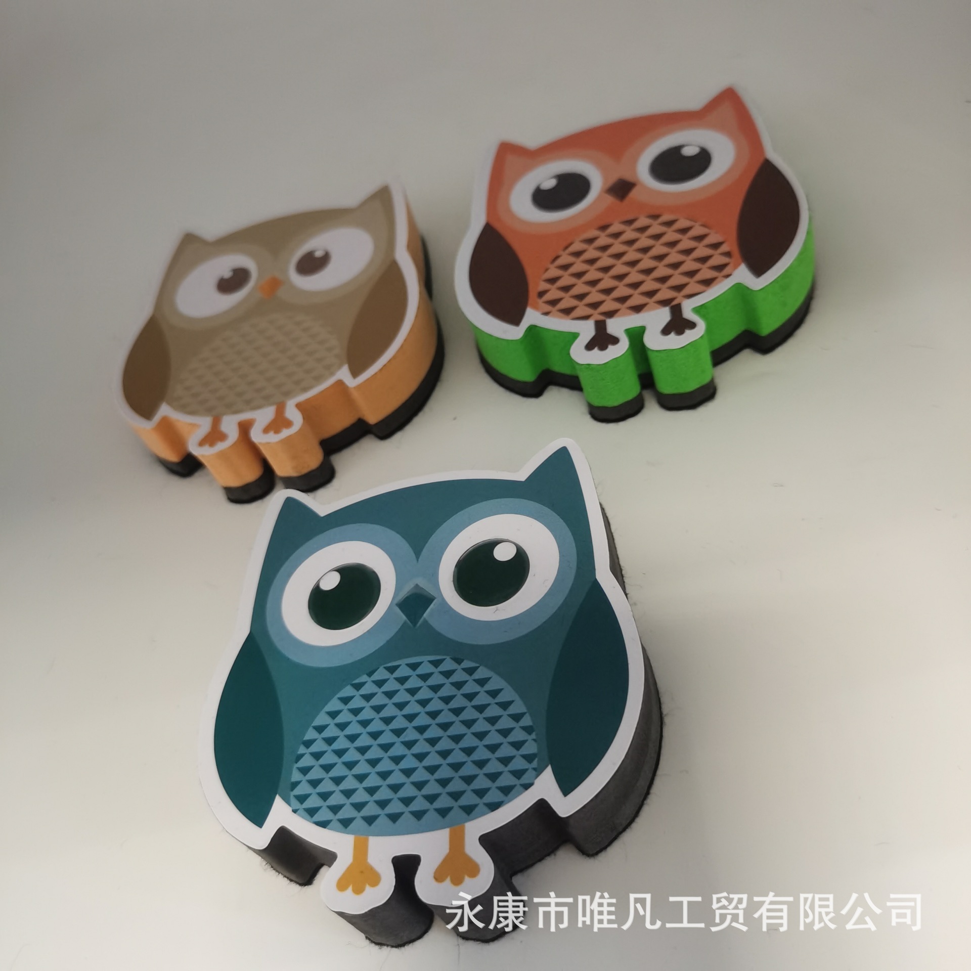 Limpie de lámina de plástico de diafragma de dibujos animados de estudiantes una variedad de accesorios de pizarra personalizados opcionales limpieza magnética