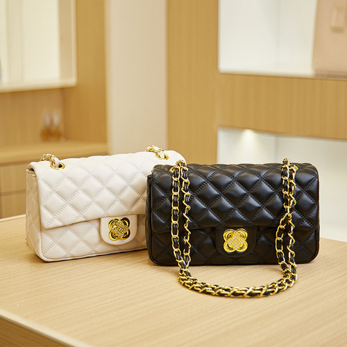 Fashionable single shoulder underarm bag for women Korean version versatile rhombus chain bag new  summer crossbody small square bag simple