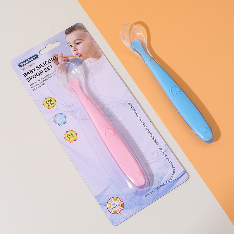 Cuchara de silicona para bebés recién nacidos con agua y arroz Cuchara pequeña vajilla para niños Complemento alimenticio Cuchara suave de silicona