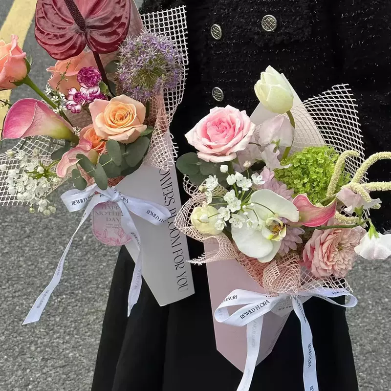 鲜花抱抱桶七夕单支玫瑰花束包装花盒鲜花手提袋教师情人 手提花