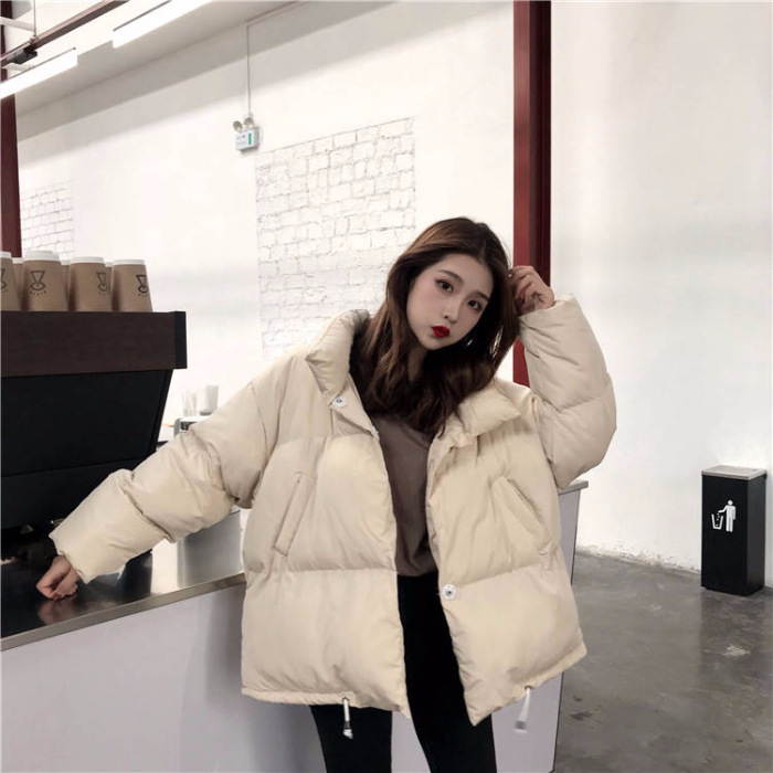 綿服の女性冬のショートタイプのパン服の学生の韓国版は厚いbfの原宿のゆったりしている綿入れの上着の白いinsの綿入れの上着を厚くします。|undefined