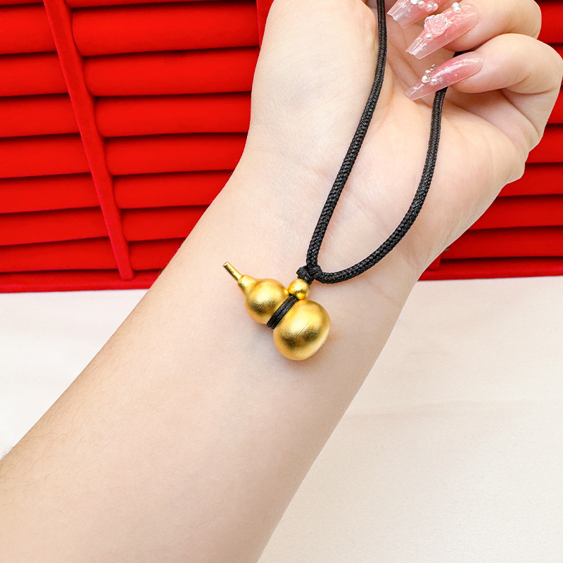 Estilo antiguo collar de cadena de cuerda de calabaza de oro retro todo fósforo estilo chino tridimensional Fu Lu Shou hombres y mujeres no se desvanecerán durante mucho tiempo