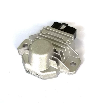 Motorcycle regulator, electronic regulator