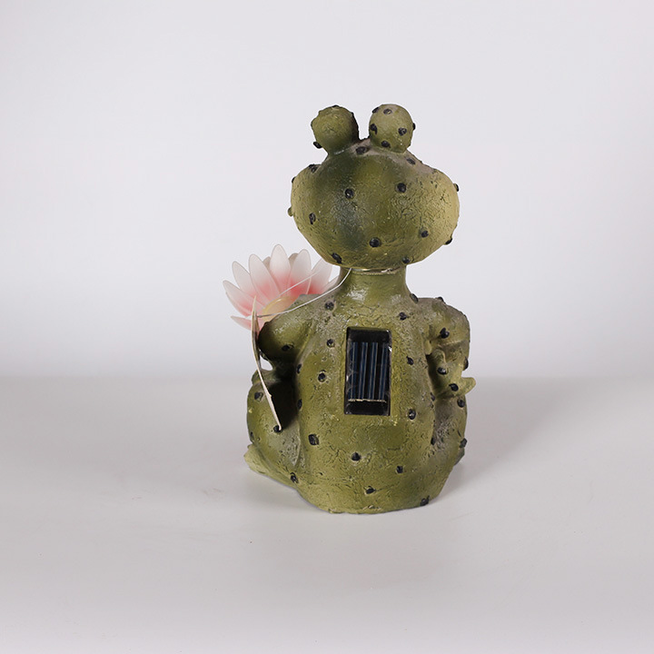 Garden Landscape Courtyard Grass Green Frog Animal Ornaments Balcony Garden Window Photo Decoration Animal Crafts