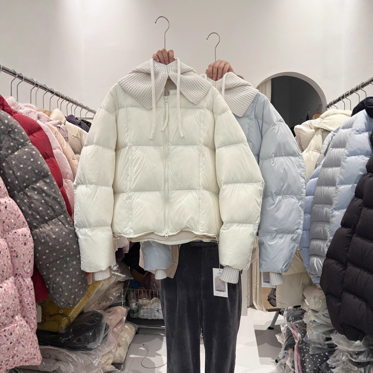 2025 Winter New Women's Short Knitted Detachable Hood Korean Style Loose Super Stylish Popular Warm Coat