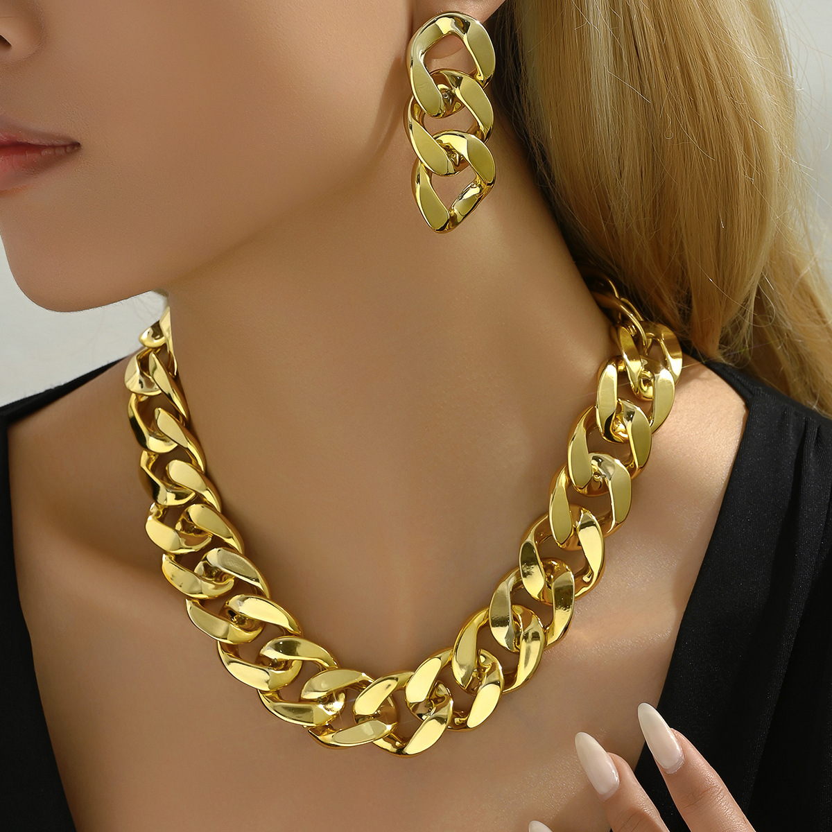 Minimalist Layered Bracelets For Women Stackable Gold Jewellery_voghion.com