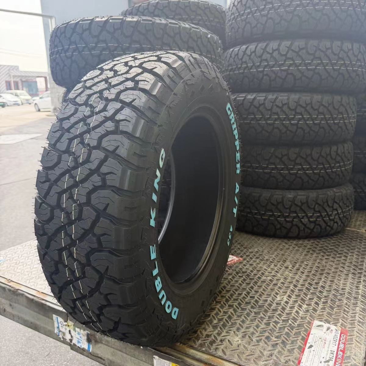 At Off-Road Tires Lt255/65R18 Thickened Beijing Bj40 Changan Deep Blue Ranger 255/65R18