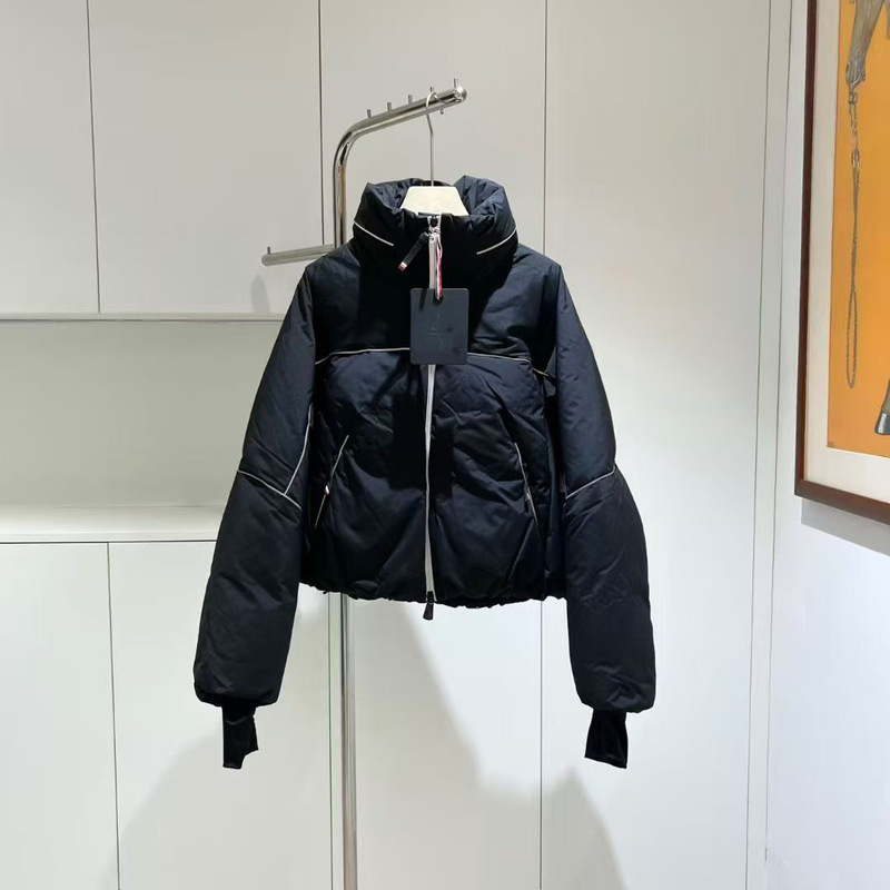 Travel Outdoor Windproof and Waterproof Women's down Jacket Ski Jacket Women's Feather Coat Travel Outdoor Windproof and Waterproof Women's down Jacket Ski Jacket Women's Feather Coat