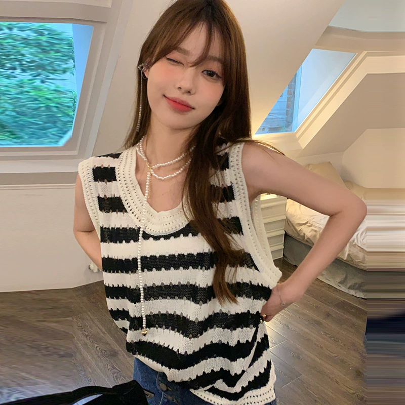 Ретро-жилет без рукавов из трикотажа для женщин, новинка лета 2025, свободная верхняя одежда, жилет с контрастными полосками
