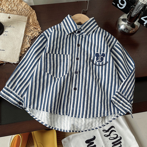 Cash in stock, embroidered blue strip shirt, boys 'fashionable striped shirt, children's thin coat, small and medium-sized children's casual shirt