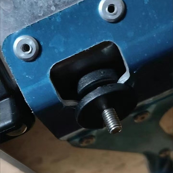 Universal Quick-Release Base Pad for Motorcycle Side Boxes, Aluminum Alloy Pad, Motorcycle Aluminum Alloy Side Box Latch, Tail Box Latch