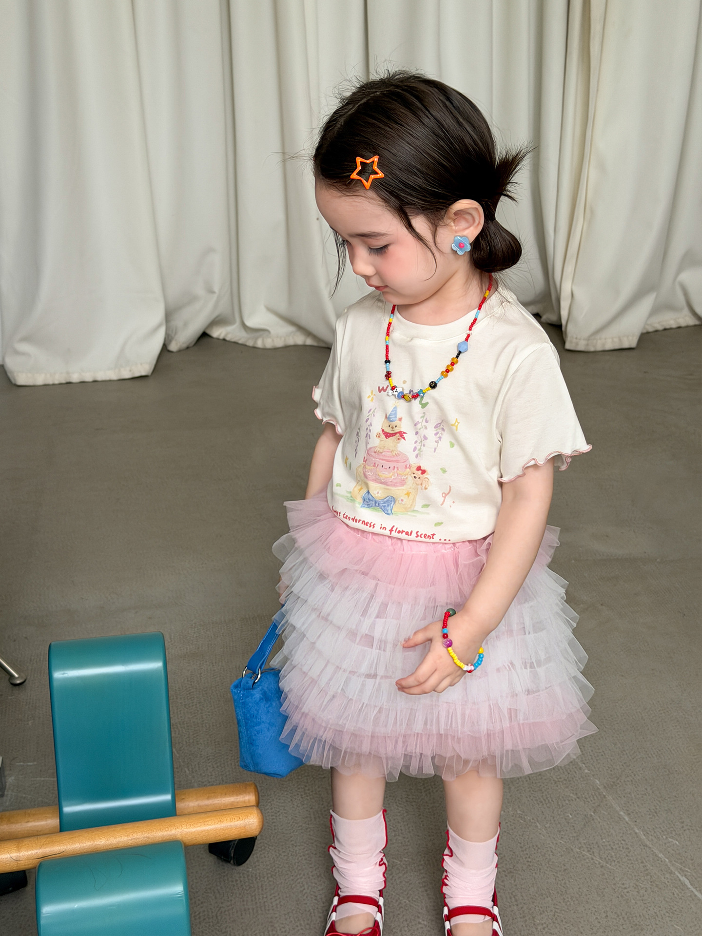 Caña de azúcar de pera ropa infantil de niñas de mitad de cuerpo de verano delgado 2026 falda de pastel falda de princesa falda de niños falda corta