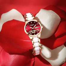 һ�����l�ֱ�Ů��ˮ�մ�520��Ϧ���˹����նY���p�ݸ��ֵʯӢ��