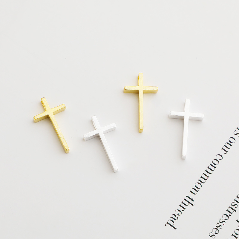 s925纯银十字架挂件DIY手工男女情侣款项链配件简约穿孔磨砂吊坠