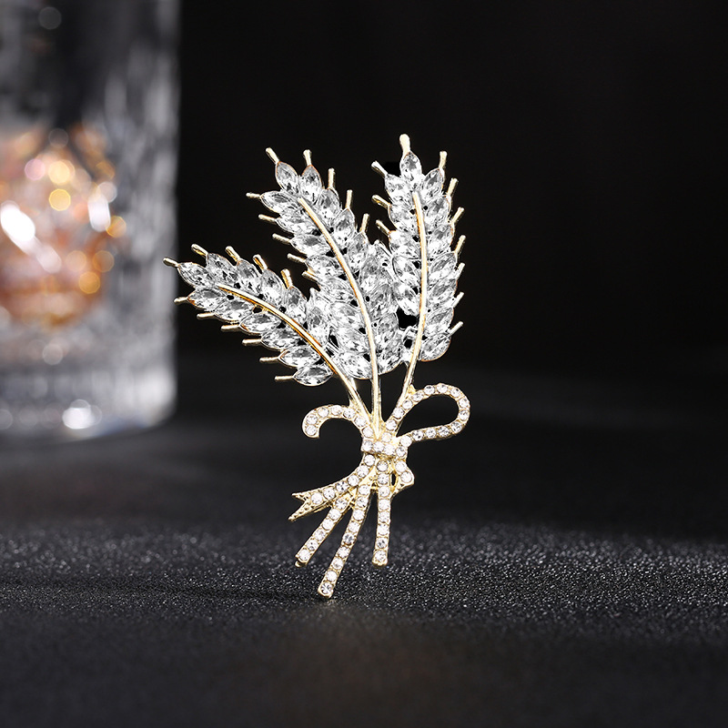 Spilla a spiga di grano per donna elegante accessorio per colletto_voghion.com