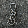 【Black】Butterfly Eight-shaped (give key ring)