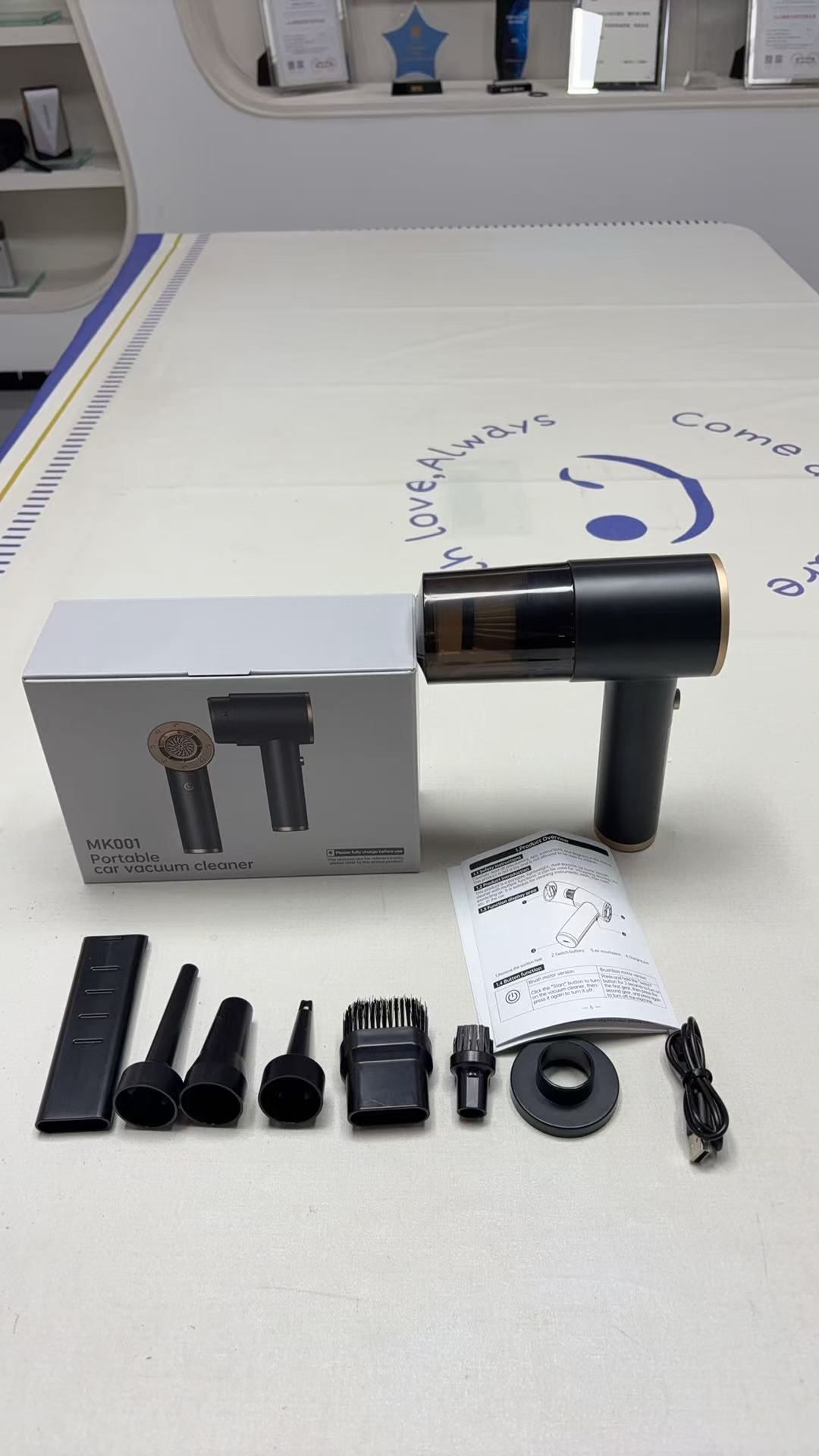 남녀공용 MK001 브러시 진공청소기 미드나잇 블랙