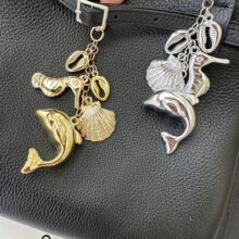 新款潮流ins合金海洋系列海豚贝壳包包挂饰手机链钥匙扣挂件时尚