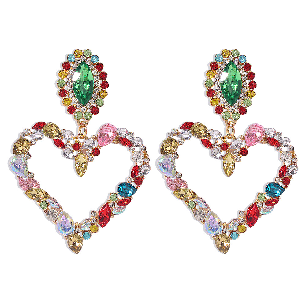 Exaggerated Heart Fashion Earrings display picture 4