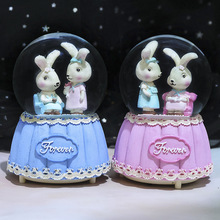 发光可爱兔子梦幻水晶球音乐盒彩灯雪花水球摆件创意女孩儿童礼物