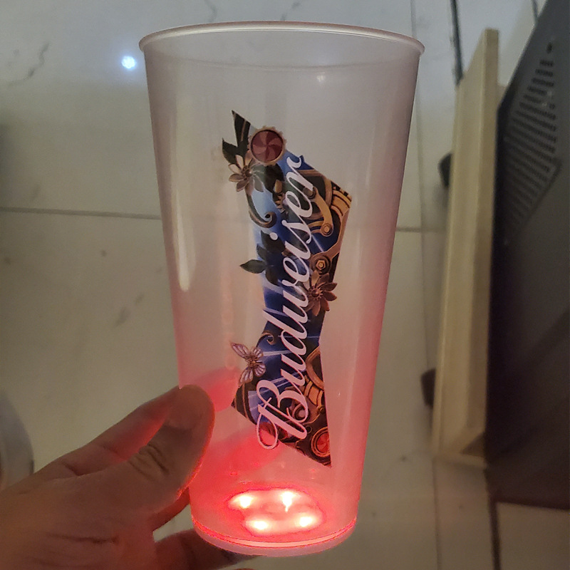 500毫升led发光杯感应按键声控PP奶茶啤酒七彩闪光杯活动道具潮流