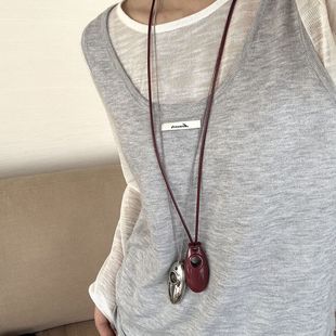 South Korea Ins Blogger with Ankora Red Pendant Necklace Women's Niche High-end All-match Neckchain Clavicle Chain