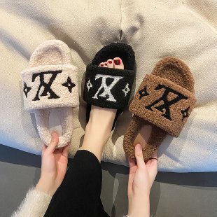 Fashionable 2024 New Letter Lamb Wool Cotton Slippers for Women Autumn and Winter Outdoor and Home Use Korean Style Versatile Thick Sole Slippers