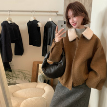 复古拼接羊羔毛翻领百搭保暖呢子外套女2025冬季新款宽松短款上衣