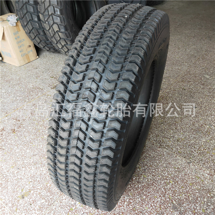 供应草地胎12.4-24草坪拖拉机农用轮胎含内胎可配钢圈