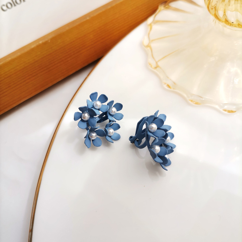 Blue ear clips