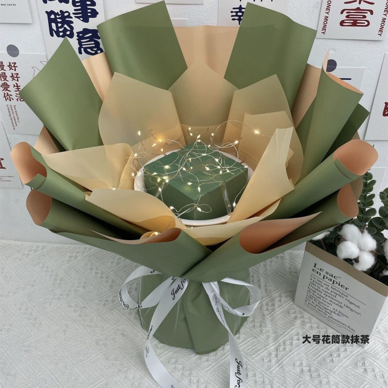 無料の半完成花束、誕生日のクリエイティブな花、スナック、ベビーブレス、ペーパータオル、花|undefined